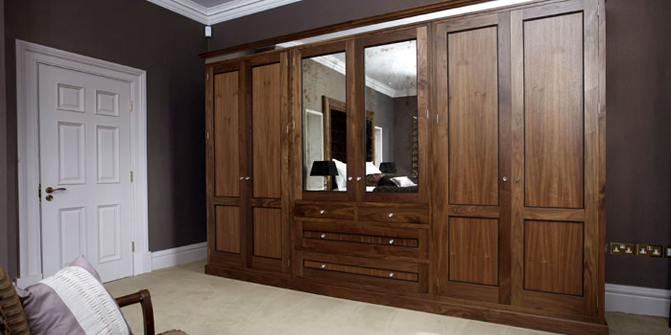 bespoke wardrobe design