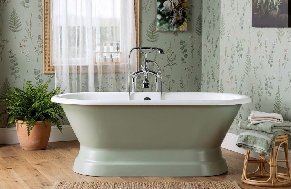 Painted Free standing Bath